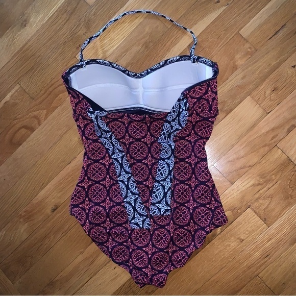 TOMMY Bahama IKAT One Piece Bathing Suit. - Picture 10 of 13
